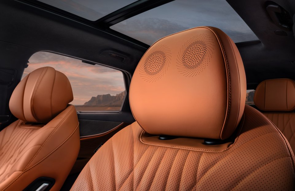 System audio SONY z 14 głośnikami